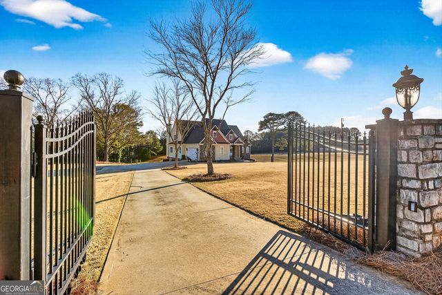 110 Riverbend Drive, Mcdonough, GA 30252