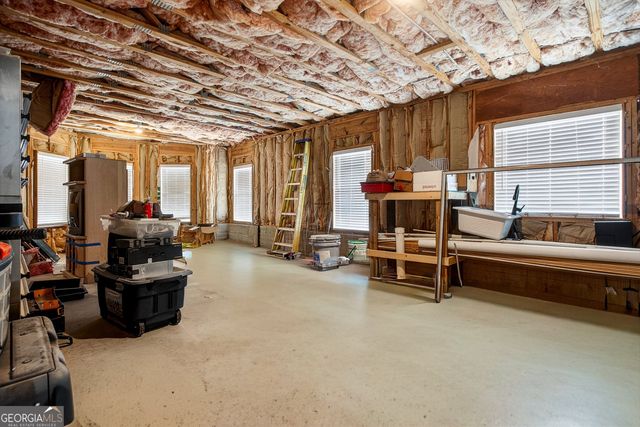 110 Riverbend Drive, Mcdonough, GA 30252