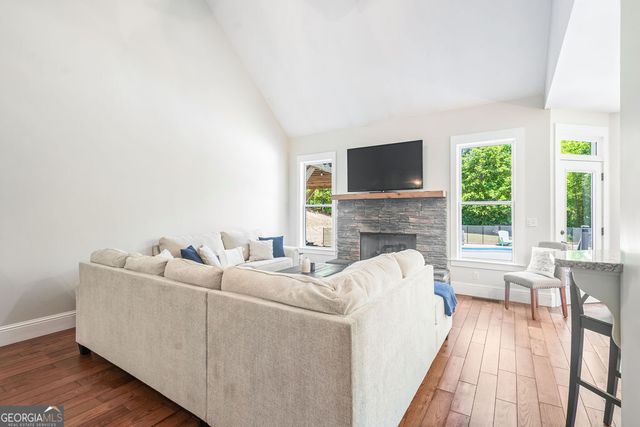 435 Arthur Storey Road, Newnan, GA 30263