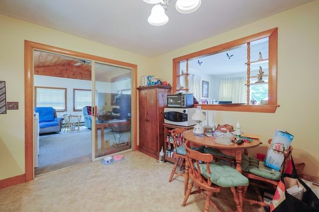 23 Thayer St, Leominster, MA 01453