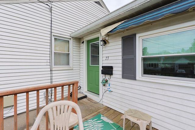 23 Thayer St, Leominster, MA 01453