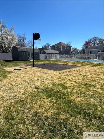 206 Oakmanor Parkway, South Plainfield, NJ 07080