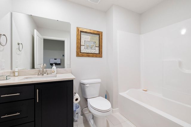 345 Division Street, Sparta, MO 65753