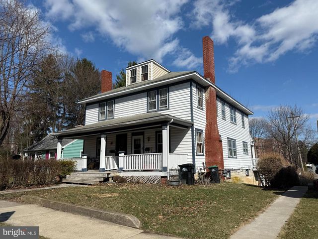 403 KELLER ST, State College, PA 16801