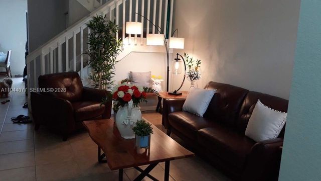 3457 W 89th Ter 3457, Hialeah, FL 33018