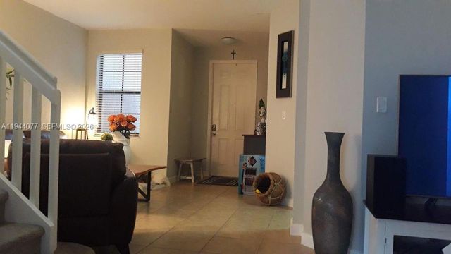 3457 W 89th Ter 3457, Hialeah, FL 33018