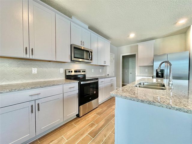 5232 STEPHS FIELD STREET, St Cloud, FL 34771