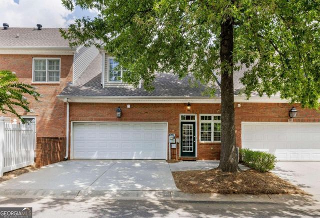 8720 Parker Place, Roswell, GA 30076