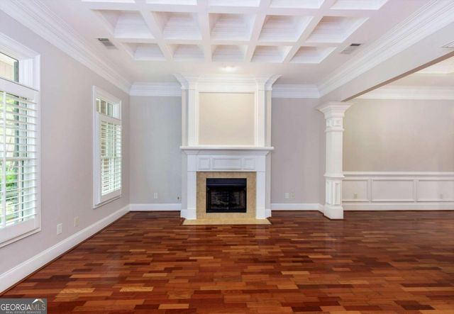 8720 Parker Place, Roswell, GA 30076