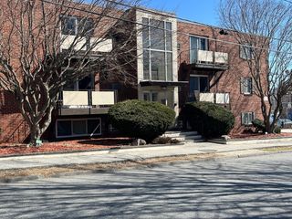48 N Emerson 9, Wakefield, MA 01880