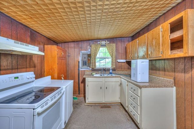 248 Old Flat Creek Road, Shelbyville, TN 37160