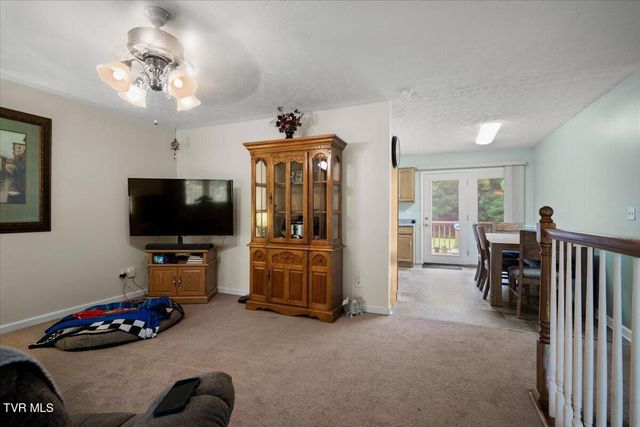 116 Regency Drive, Rogersville, TN 37857