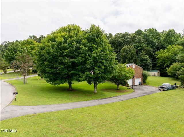 116 Regency Drive, Rogersville, TN 37857