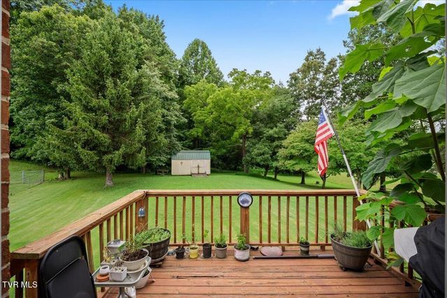 116 Regency Drive, Rogersville, TN 37857