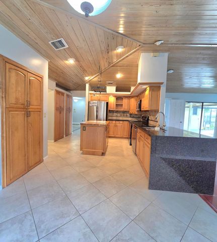 13616 NORTHUMBERLAND Circle, Wellington, FL 33414