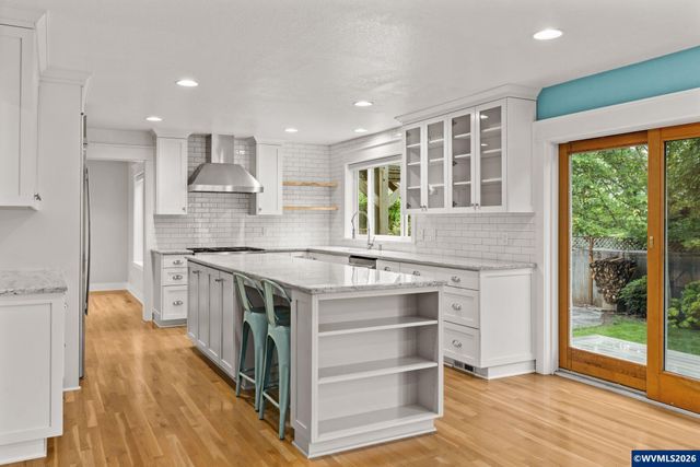 2394 NW Kinderman Dr, Corvallis, OR 97330