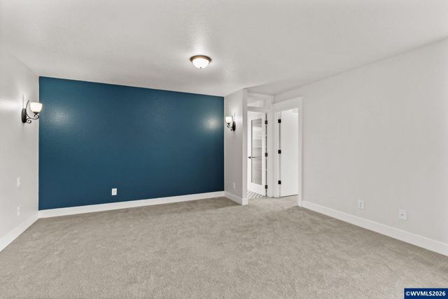 2394 NW Kinderman Dr, Corvallis, OR 97330