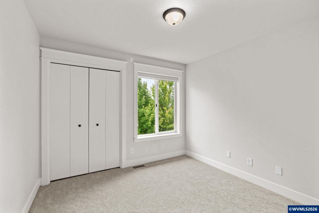 2394 NW Kinderman Dr, Corvallis, OR 97330