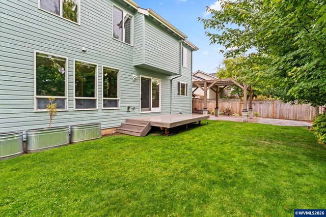 2394 NW Kinderman Dr, Corvallis, OR 97330