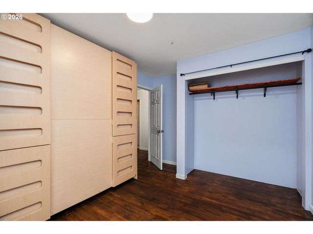 1903 Se 158TH Ave, Portland, OR 97233