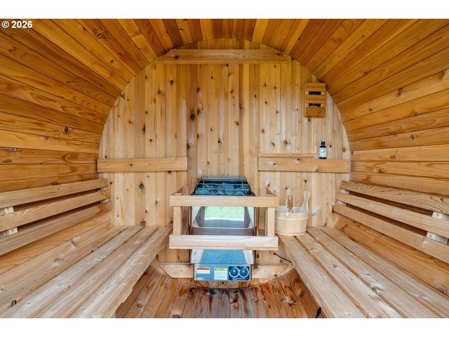 1903 Se 158TH Ave, Portland, OR 97233