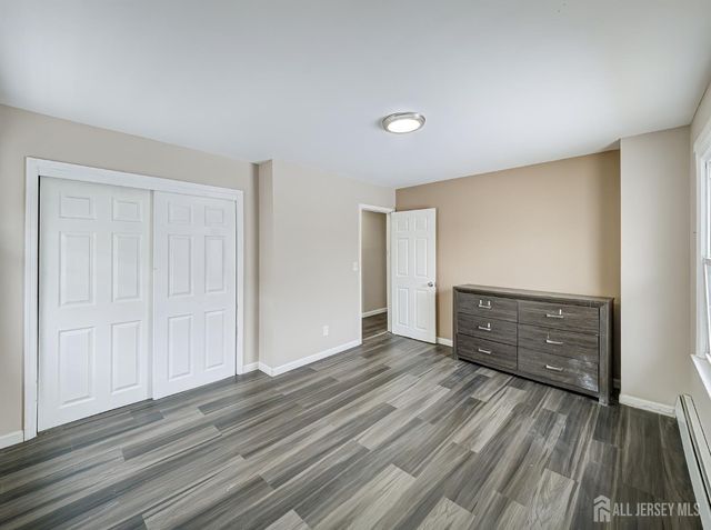 42 Mercer Street, Carteret, NJ 07008