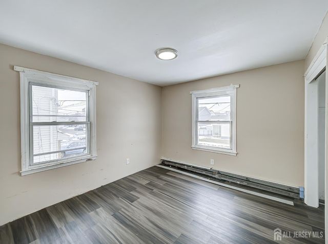 42 Mercer Street, Carteret, NJ 07008