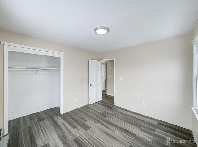 42 Mercer Street, Carteret, NJ 07008