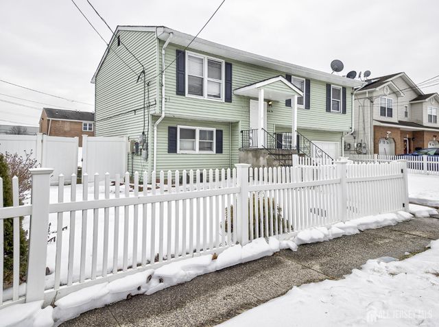 42 Mercer Street, Carteret, NJ 07008