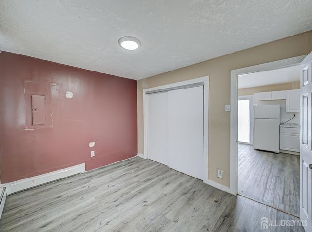 42 Mercer Street, Carteret, NJ 07008