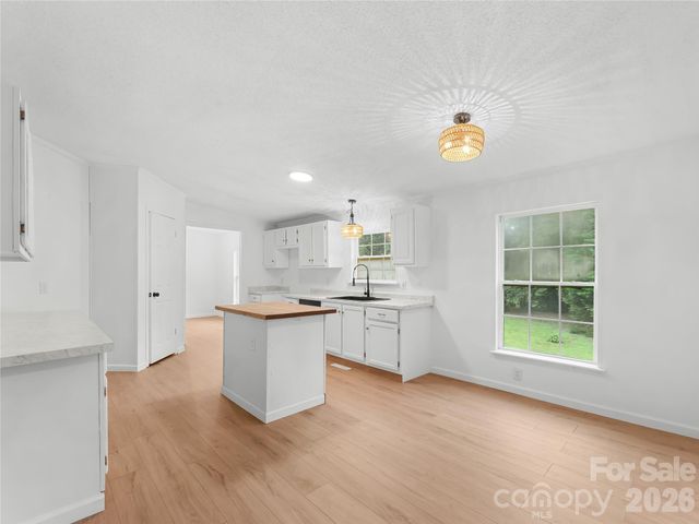 398 Staton Road, Flat Rock, NC 28731
