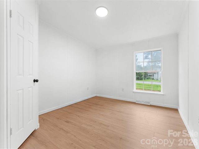 398 Staton Road, Flat Rock, NC 28731
