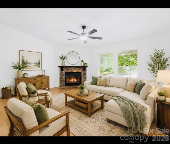 398 Staton Road, Flat Rock, NC 28731