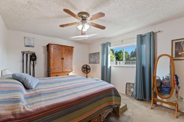 2724 Monocott Drive, Madera, CA 93637