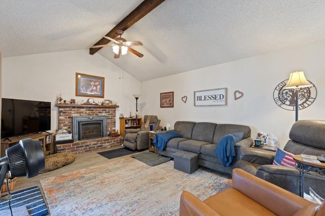 2724 Monocott Drive, Madera, CA 93637