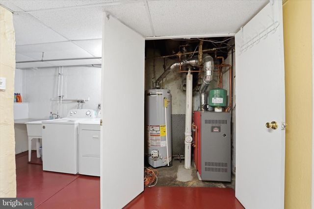 6130 CASTOR AVE, Philadelphia, PA 19149