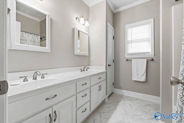 2414 Johnstone Circle, Huntsville, AL 35803