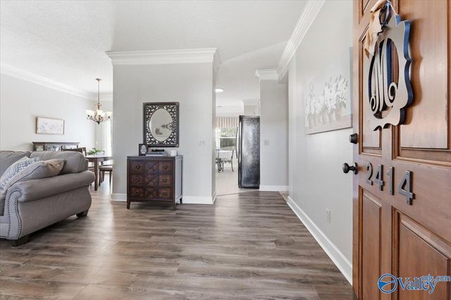 2414 Johnstone Circle, Huntsville, AL 35803