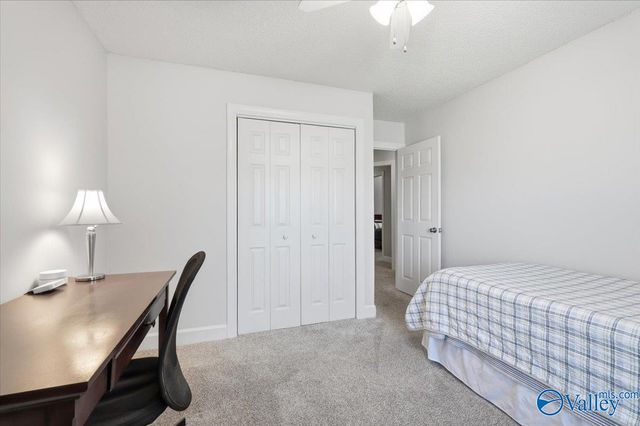 2414 Johnstone Circle, Huntsville, AL 35803