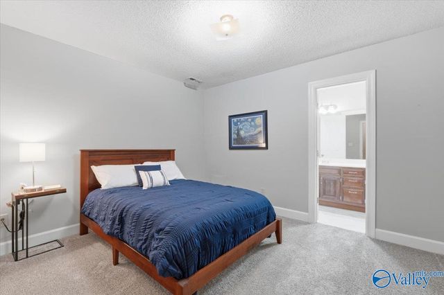 2414 Johnstone Circle, Huntsville, AL 35803