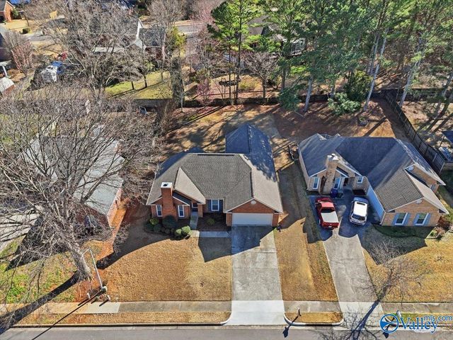 2414 Johnstone Circle, Huntsville, AL 35803