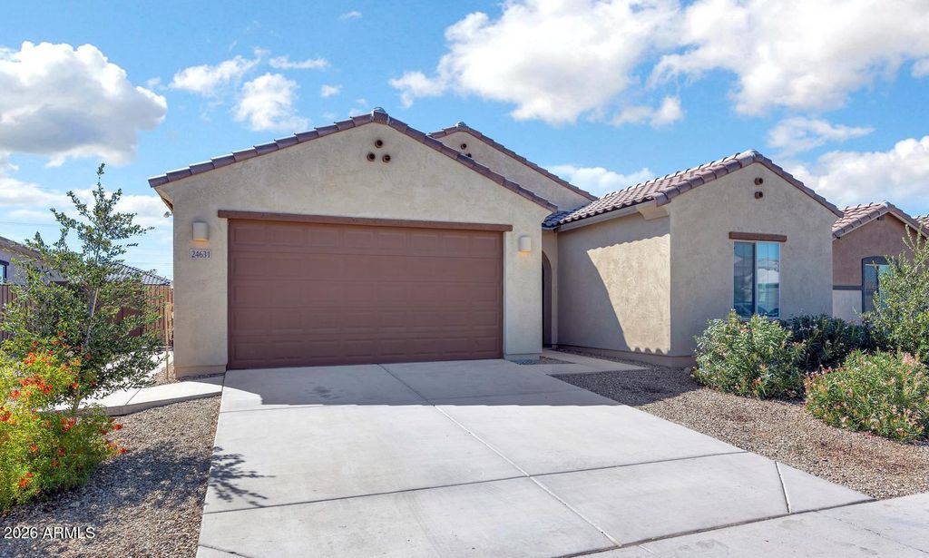 24631 W RIPPLE Road, Buckeye, AZ 85326 — photo 2