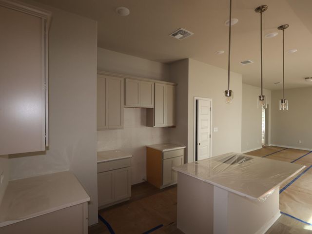 150 Heritage Forest PKWY, Dripping Springs, TX 78620