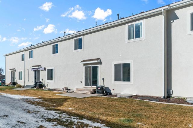 144 E 990 ST, Santaquin, UT 84655