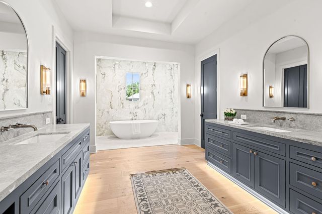1414 Chamboard Lane, Houston, TX 77018