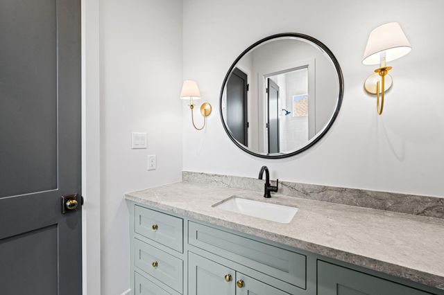 1414 Chamboard Lane, Houston, TX 77018
