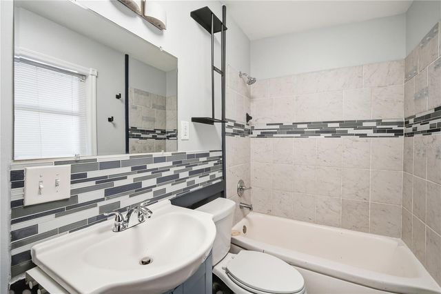 4933 13TH AVENUE S, Gulfport, FL 33707