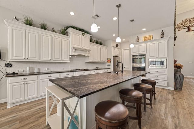 1106 River Bow Drive, Richmond, TX 77406