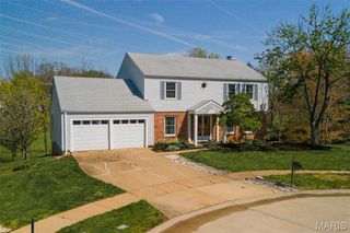 2004 Mint Hill Court, Chesterfield, MO 63017
