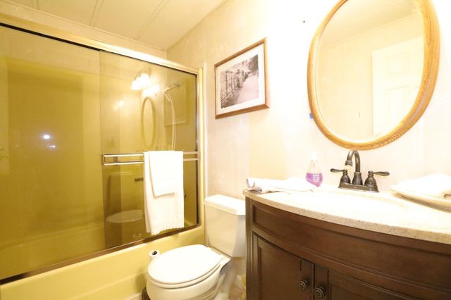 472 Chateau La Salle Drive 472, San Jose, CA 95111